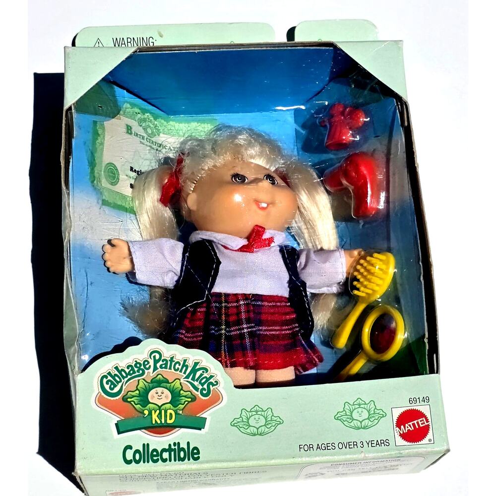Vintage Cabbage Patch Kids Collectible Doll Cleo Lizzie SEALED! Mattel 1995